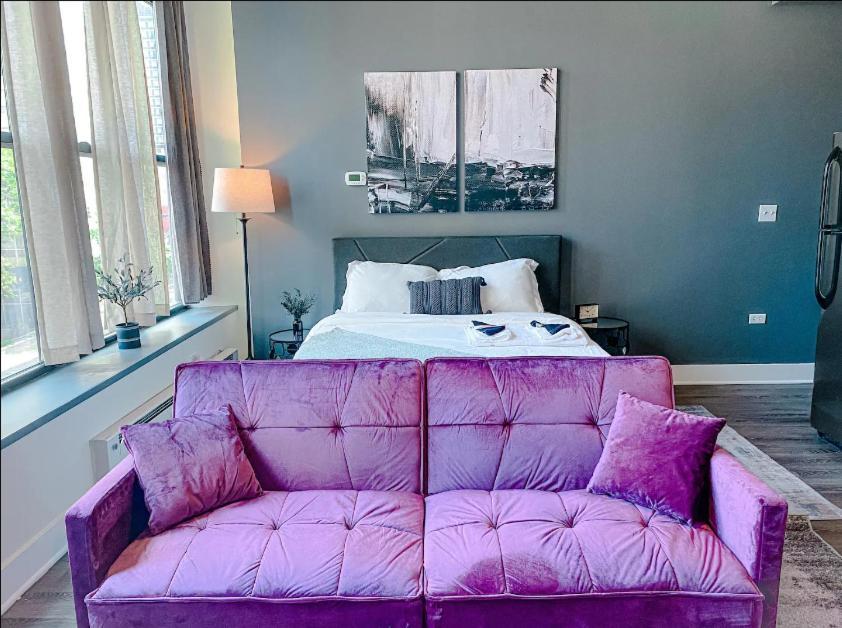 Mccormick Place Beautiful With Optional Parking And Gym Access Sleeps 4 Near Soldier Field And Downtown Apartment *